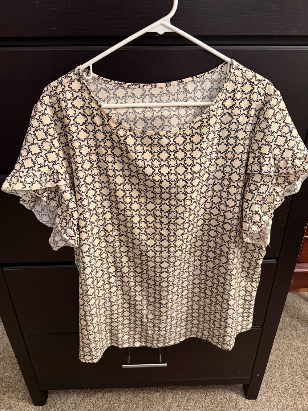 Women's Cream Printed Ruffle Sleeve Top